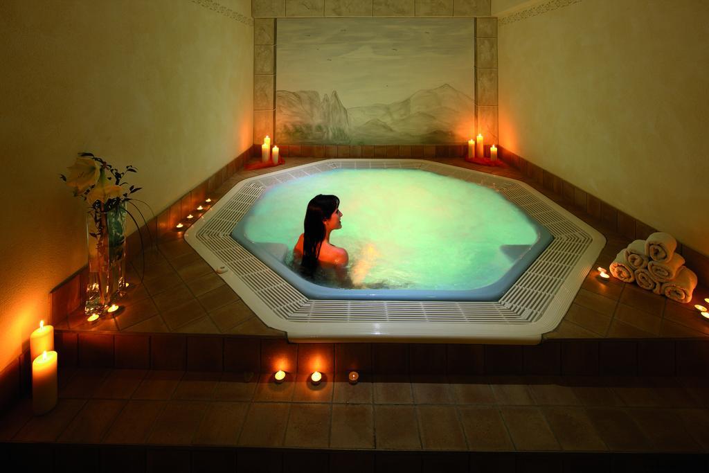 Hotel Bellavista ألب دي سوزي المظهر الخارجي الصورة